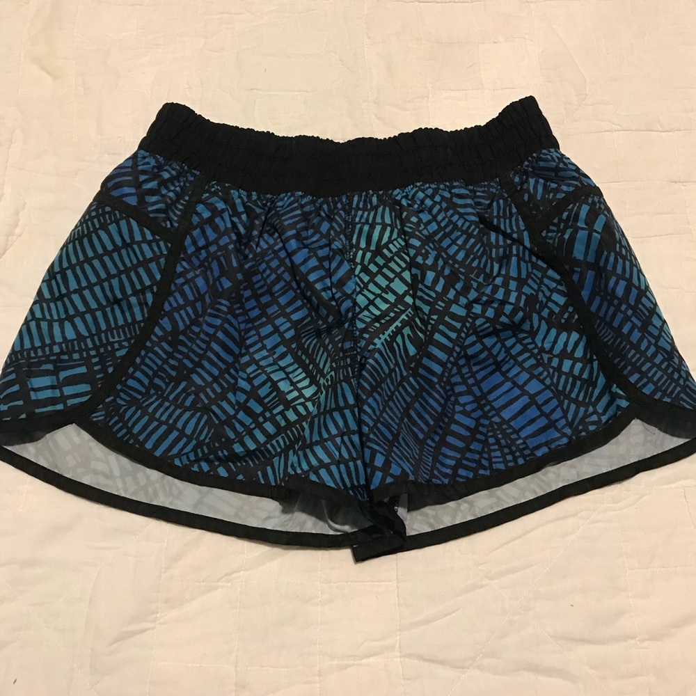 Women’s running/workout shorts, size small